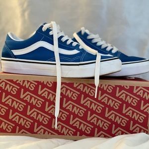 lapis blue/true white vans